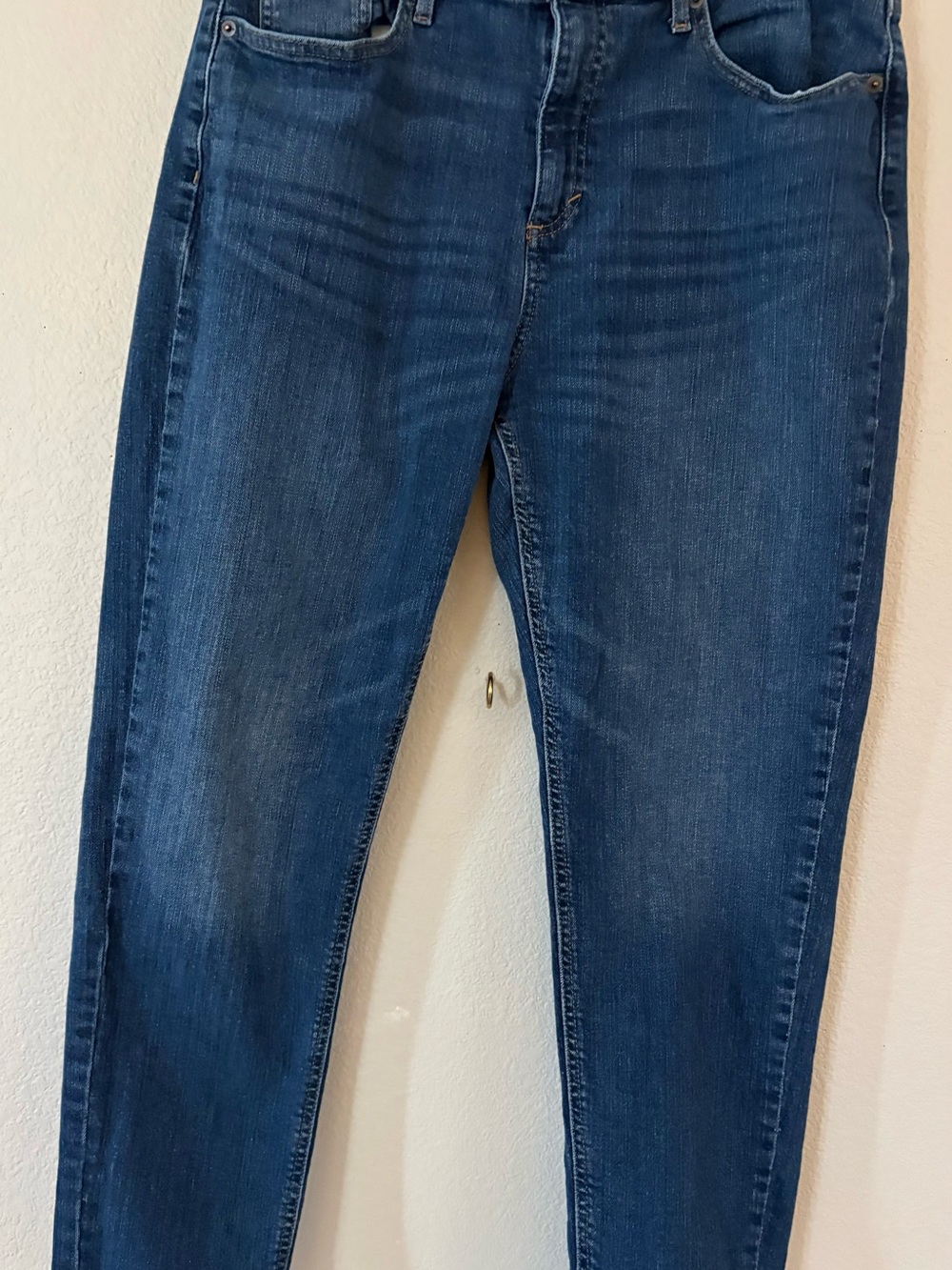 Banana Republic Women's Medium/Dark Blue Girlfriend Jeans sz 32/14